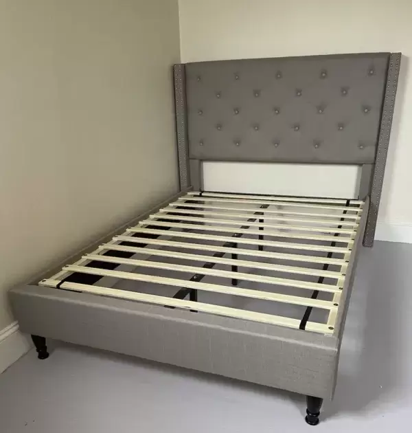 LindoMar Regal Line Wingback Platform Bed - Slate Grey
