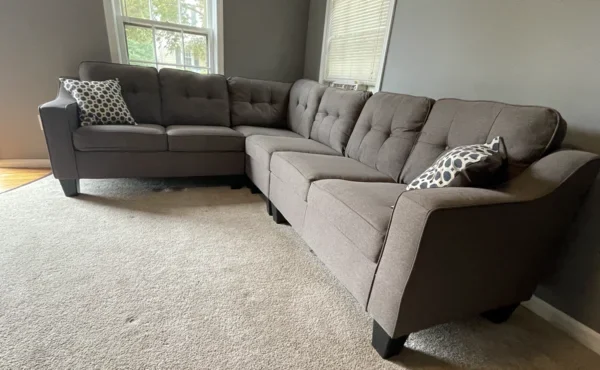 LindoMar Signature Curve Modular Sectional - Espresso Brown